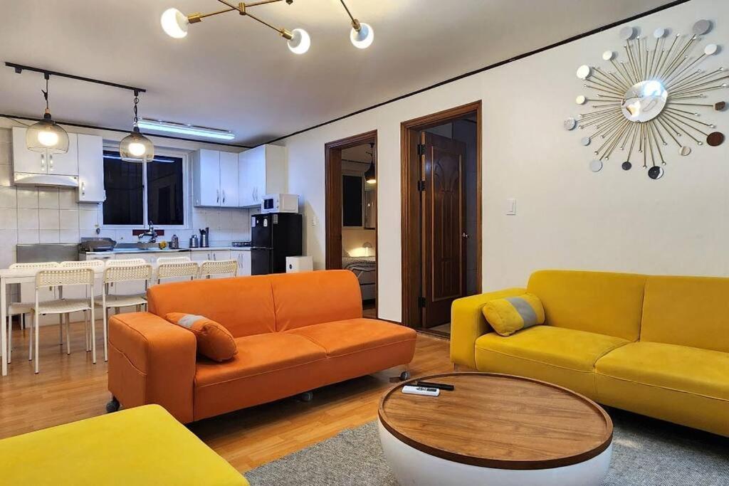 K-2 White Linen House Seul