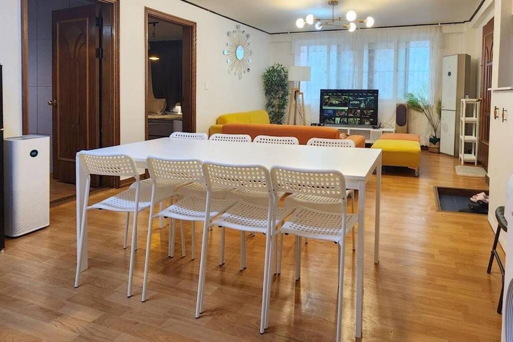 K-2 White Linen House Apartamento *