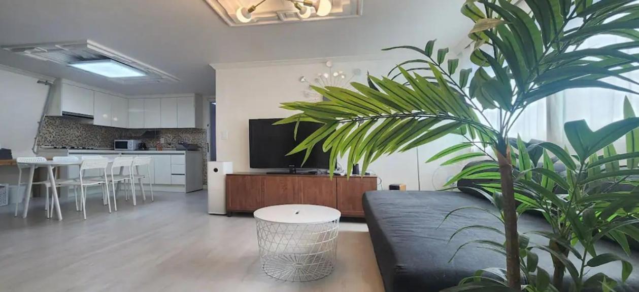 K-2 White Linen House * Seul